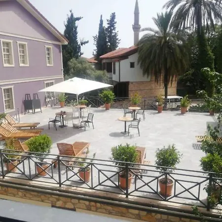 Modern Flat Near Hadrian's Gate * أنطاليا